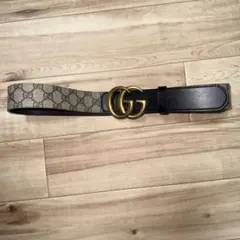 t*)様 Gucci GGロゴバックル ベルト