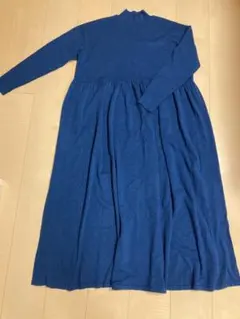 アパートバイローリーズ　ハイネック　ロングワンピース　ブルー