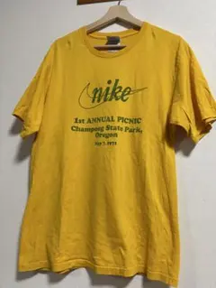 レア！海外NIKE Tシャツ Ｍ