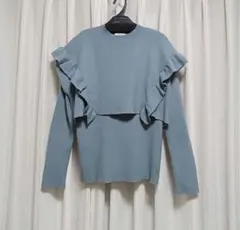 LOWRYS FARM クルーネックニットとフリルベストのセットアップ ブルー