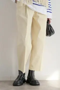 新品　Simplicite　タックパンツ　シンプリシテェ　Ｓサイズ　パンツのサムネイル
