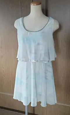 ラスト値下げCecilMcBee水色と白のグラデーション シフォンワンピース