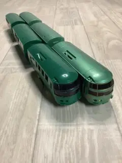 Item thumbnail for item 49e5ad79-92a8-4a92-b81c-a005606e4fb8