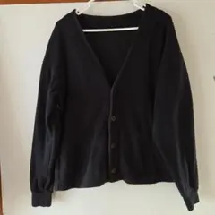 無印良品　ブラックカーディガン Vネック ボタン付き