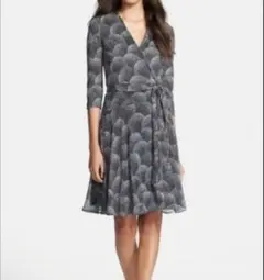 【美品】2025SS Dvf Irina Wrap dressのサムネイル