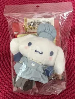 サンリオ　カントリーマアム　シナモンロール　マスコットホルダー