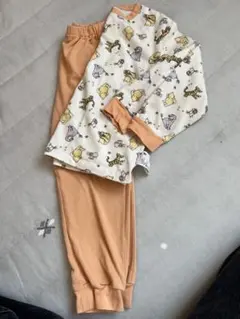 UNIQLO パジャマ　プーさん　110