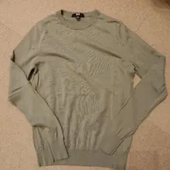 UNIQLO 薄手ウールセーターMサイズ