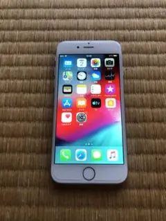 Apple iPhone 6 64GB シルバー
