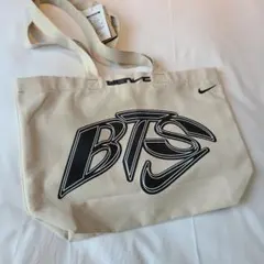 Nike x BTS コラボ トートバッグ 韓国限定 カスタマイズ 両面プリント