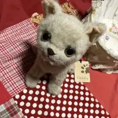 ホワイトキャット ぬいぐるみ 猫 リアル、ブルーアイ、全身可動 - メルカリ