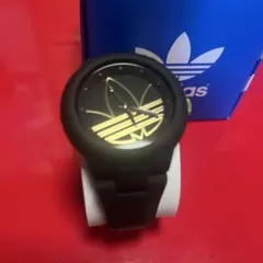 adidas 腕時計 本体 ブラック ゴールドのサムネイル