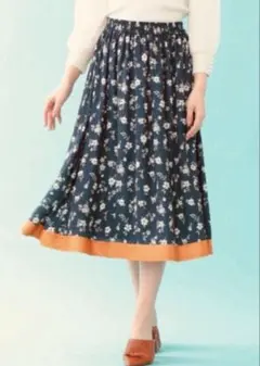 【再値下げ！新品】ジルバイジルスチュアート スカート 花柄 フリーサイズのサムネイル