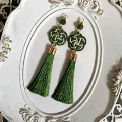 No.6185 水引 ピアス 耳飾り タッセル カーキ 和装 成人式 全長約9㎝