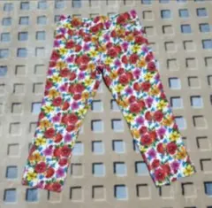 【新品未使用】大きいサイズ　花柄　楽パンVレギンス　パギンス　スパッツ　パンツ