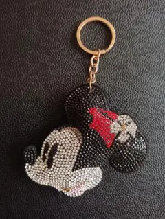 ディズニーキャラクターミニーマウスラインストーンキーホルダー