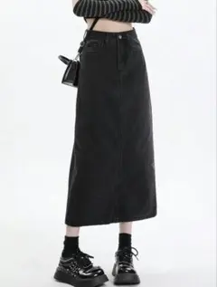 ブラックデニムタイトロングスカート
