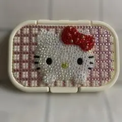 ハローキティ　ウェットティッシュのフタ