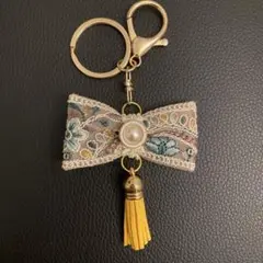 インド刺繍リボン　キーホルダーNo.111