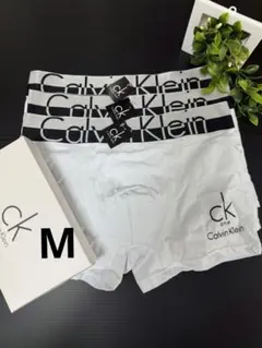 ボクサーパンツ メンズMサイズ 白3枚セット（CK）のサムネイル
