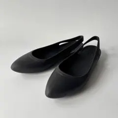Crocs イヴ スリングバッグ ポインテッドトゥ パンプス 黒 W8