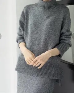 ラメスパンコールハイネックニット