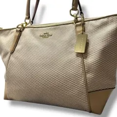 美品 コーチ COACH トートバッグ A4 PC 通勤 通学 大容量 肩掛け