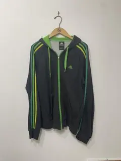 激レア　adidas アディダス 緑　パーカー　古着