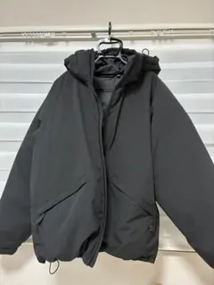 【未使用品】GU ウォームパデッドパーカー　M