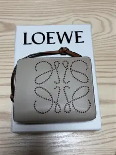 LOEWE アナグラム コンパクトジップウォレットのサムネイル