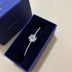 【新品未使用】スワロフスキー お花 フラワー ブレスレット