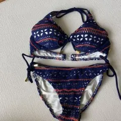LAETITIA セパレート水着 ビキニのサムネイル