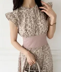 マジェステックレゴンのフラワープリント フリル袖 マキシワンピース