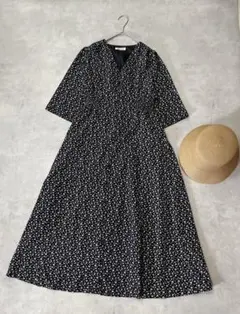 natural couture ブラック 小花柄レトロロングワンピースのサムネイル