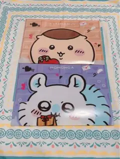 ちいかわ　マルチケース　モモンガ　くりまんじゅう　ファミリーマート