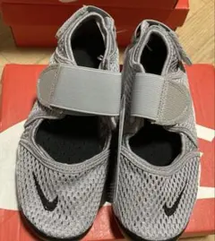 NIKE キッズ　エアリフト　20 新品未使用 楽天市場】【40%OFFクーポン対象 10.20 13:00〜10.23 12:59