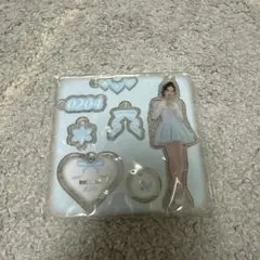 NiziUアクリスタンドキーホルダーリオ