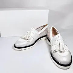 651/極美品☆Pertini ペルティニ タッセルローファー サイズ40 25㎝相当 黒 厚底 Pertini（ローファー｜レディース靴）：靴の通販