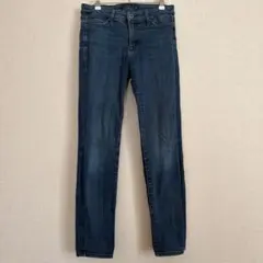 Item thumbnail for item 96f05c4b-2a75-400f-be10-8793a1d332bc