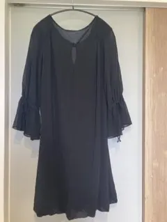 ZARA ひざ丈ワンピース フレアスリーブ