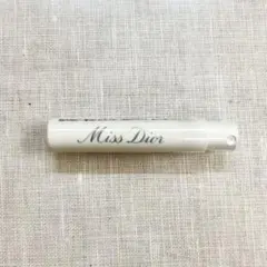 Miss Dior Eau de Parfum ミニサイズ