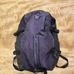 adidasブラックバックパック