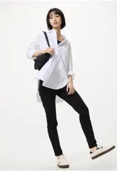 ユニクロ　ウルトラストレッチレギンスパンツ