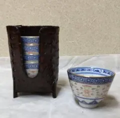 玩玉景徳鎮　蛍焼 透かし模様　湯吞み6客セット　木箱付き 玩玉景徳鎮 蛍焼 透かし模様 湯吞み6客セット 木