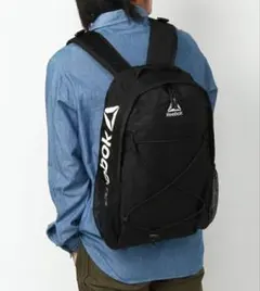 【Reebok Reebok】黒色リュックサック バックパック ロゴプリント