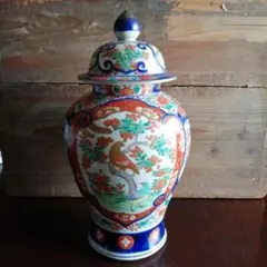明治期 伊万里焼 色絵金彩 大花瓶 大明成化年製 赤絵 古伊万里 有田焼 飾壺 明治期 伊万里焼 色絵金彩 大花瓶 大明成化年製 赤絵 古伊万里 有田焼
