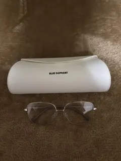Blue elephant サングラス