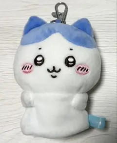 ちいかわ ぬいぐるみキーカバー ハチワレ - メルカリ