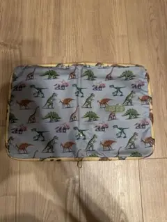 fafa フェフェ　母子手帳ケース　マルチケース　恐竜　ダイナソー
