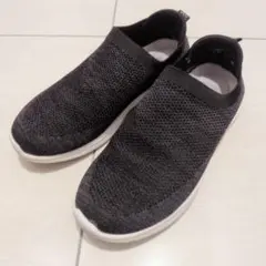 ワークマン　スリッポン　靴　シューズ　レディース　黒　23.0〜23.5